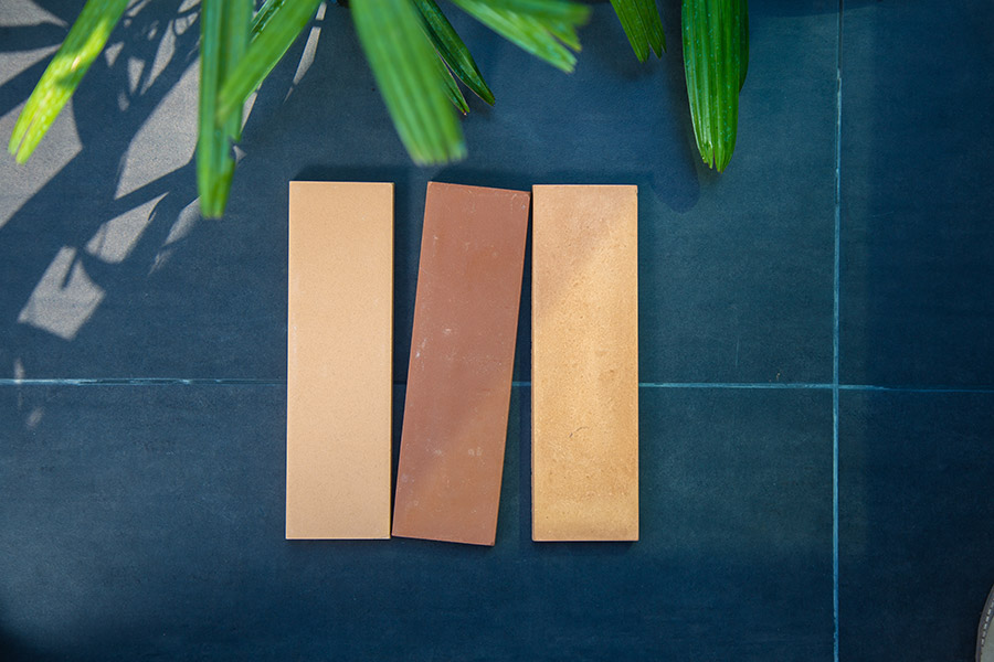 Kerb Stone (K4)