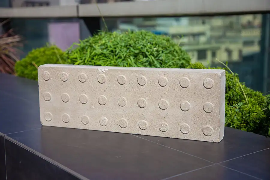 plunks concrete block